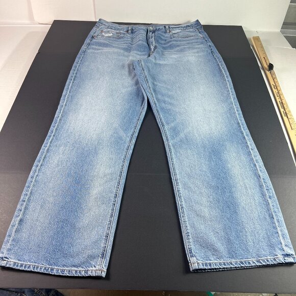 American Eagle Jeans Women's 38x32* High Rise Baggy Dad Light Blue Denim Tag 18R - Picture 1 of 16